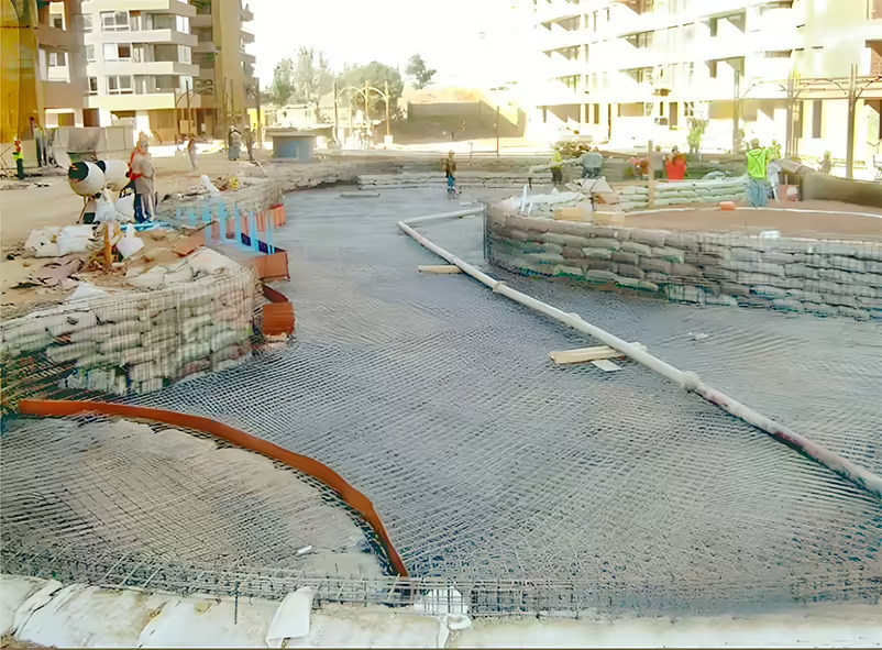 Construcción de piscina en Parque Acuático Lo Gallo